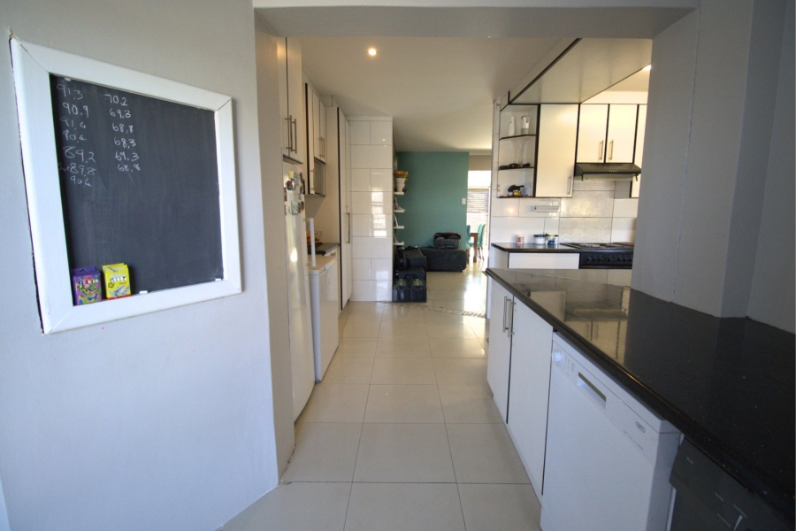 3 Bedroom Property for Sale in Sherwood Eastern Cape